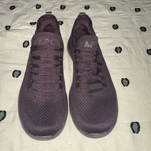 Blackened purple APL techloom breeze sneakers 7.5